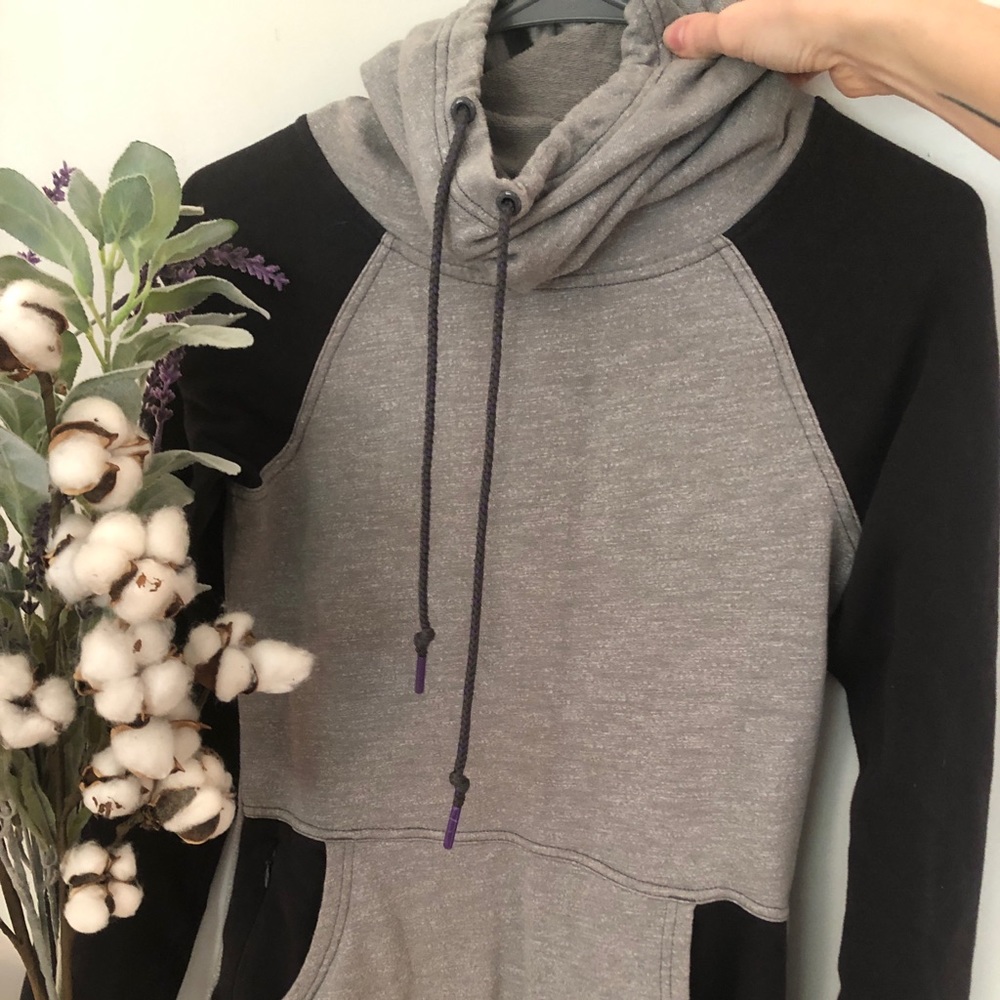 XS North Face tunic